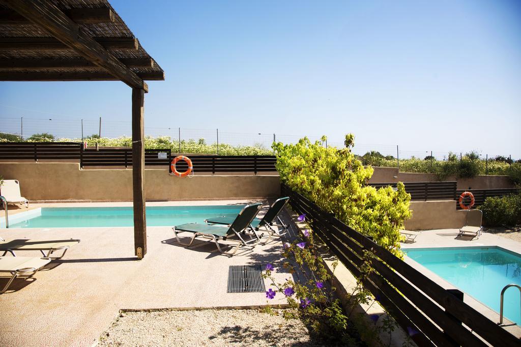 Gennadi Blue Sky Villas Екстериор снимка